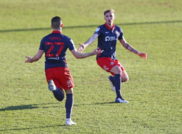 ‘Delicious’, reeks of quality’: Some Sunderland fans blown away by 26-year-old’s display today
