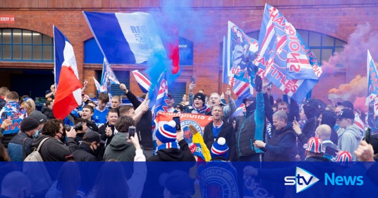 Rangers fans gather outside Ibrox after Premiership win