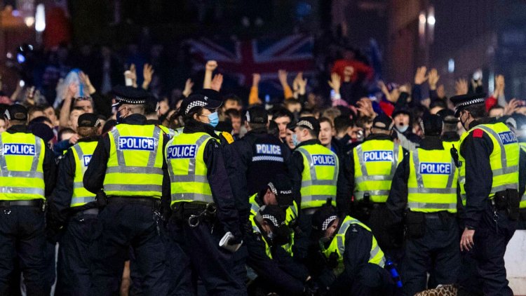 Nicola Sturgeon condemns lockdown-breaching Rangers fans as arrests are made during title celebrations