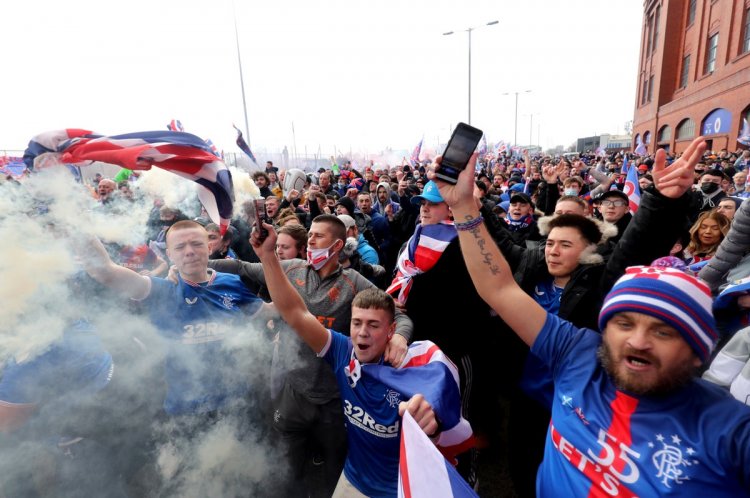 Swinney criticises ‘deafening silence’ from Rangers over mass fan gatherings
