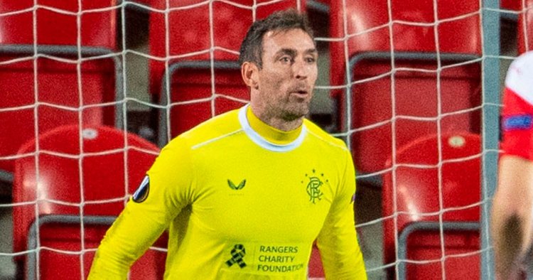 Steven Gerrard in Rangers contract call to Allan McGregor
