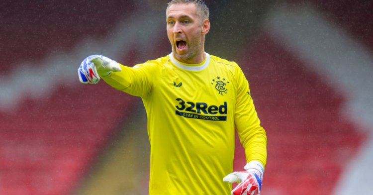 Steven Gerrard urges Allan McGregor to sign Rangers deal after Prague heroics | BreakingNews.ie