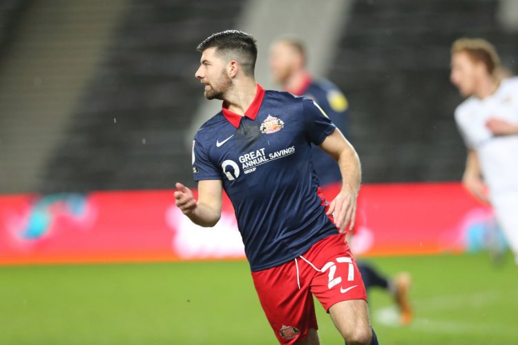 Flying Rangers loanee in injury blow after EFL club fans left concerned by his absence | Rangers News