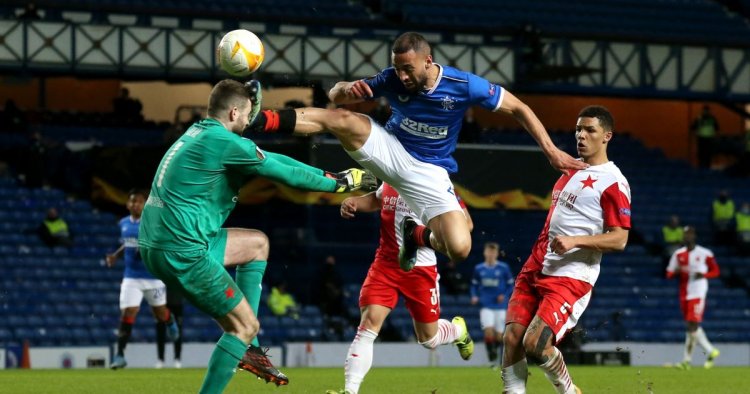 Watch: Kemar Roofe is sent off after horror kung fu tackle on goalkeeper - PlanetFootball