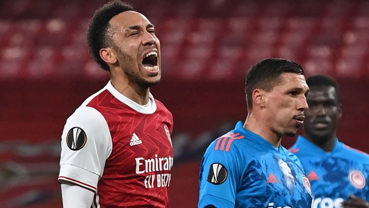Europa League hits and misses: Arsenal's soft underbelly as Paul Pogba shines for Man Utd