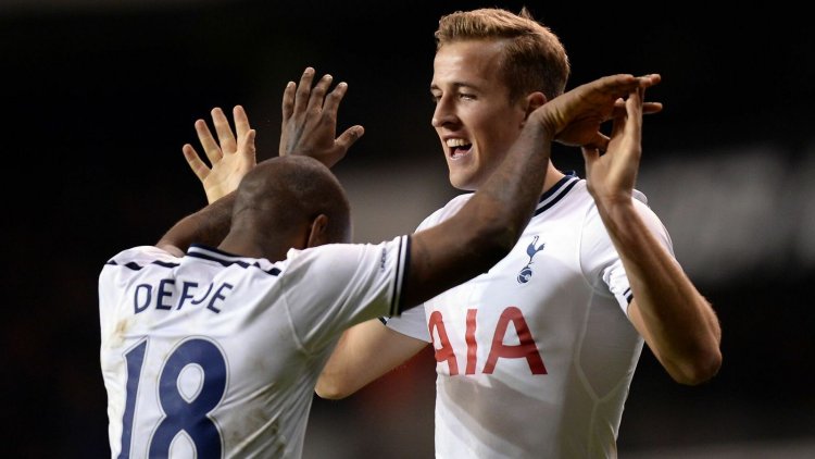 Harry Kane: Jermain Defoe clarifies comments made about the Tottenham striker's future