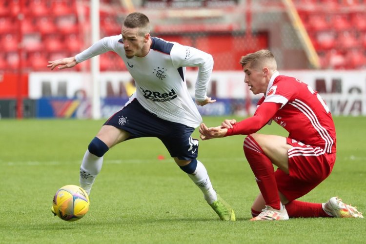 One winner and one loser if Leeds United land £15m signing this summer - LeedsAllOver