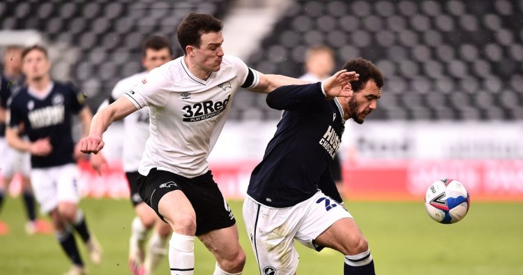 Wayne Rooney salutes courage of determined Derby County defender