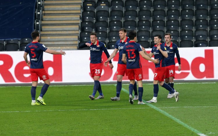 ‘Our best player by a mile’: Some Sunderland fans wowed by ‘starboy’ despite drawing last night