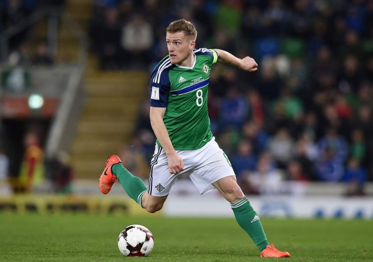 Steven Davis - A Great British Footballer | Sportslens.com