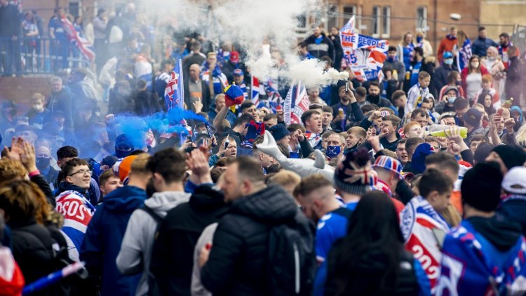 Police call for 'responsibility' as Rangers fans gather