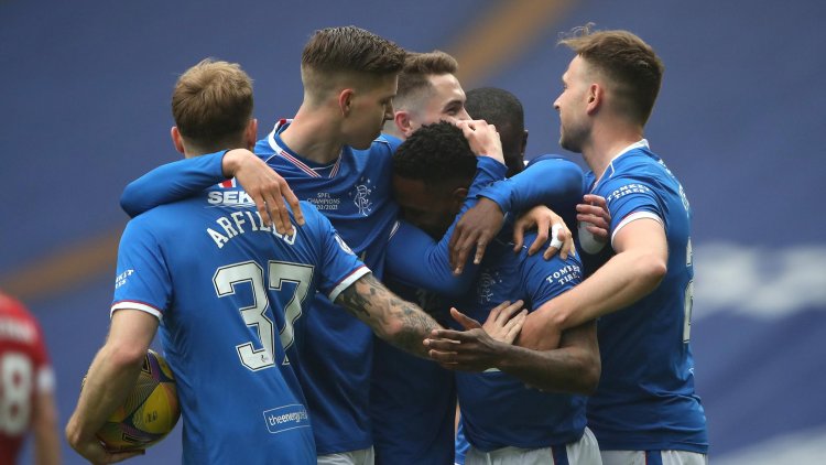 Football news - Rangers complete invincible Scottish Premiership season with win over Aberdeen