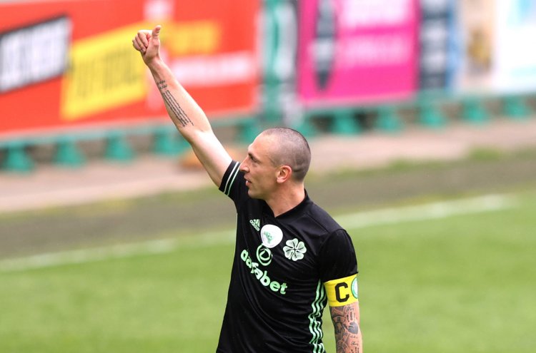 Hibernian 0 Celtic 0: Departing skipper Scott Brown can't resist one last parting shot at Rangers