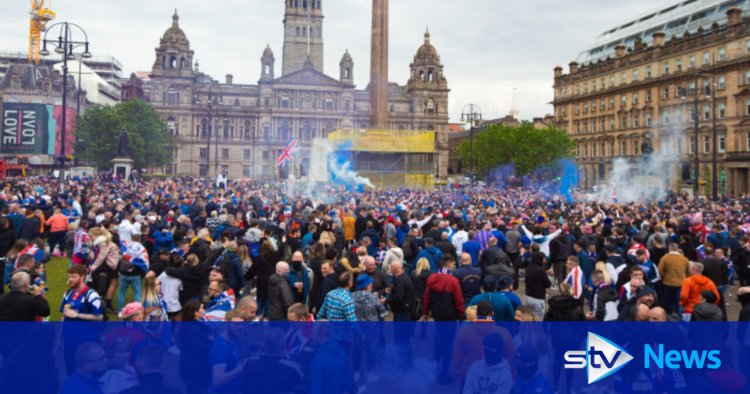 Rangers fans march to George Square after title win