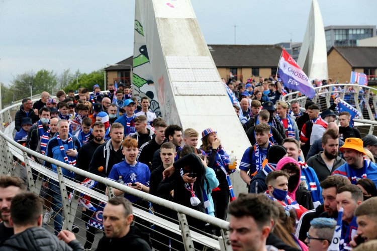 WATCH: Huge numbers of Rangers fans captured celebrating on Clyde Arc