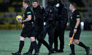 Rangers news: Gerrard hits out at Beaton after Livingston win