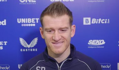 Rangers veteran Steven Davis laughs off retirement question