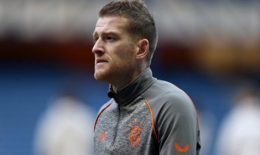 Rangers news: Steven Davis reacts to future Ibrox claim
