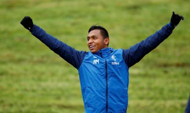 Smiles as wide as the Clyde