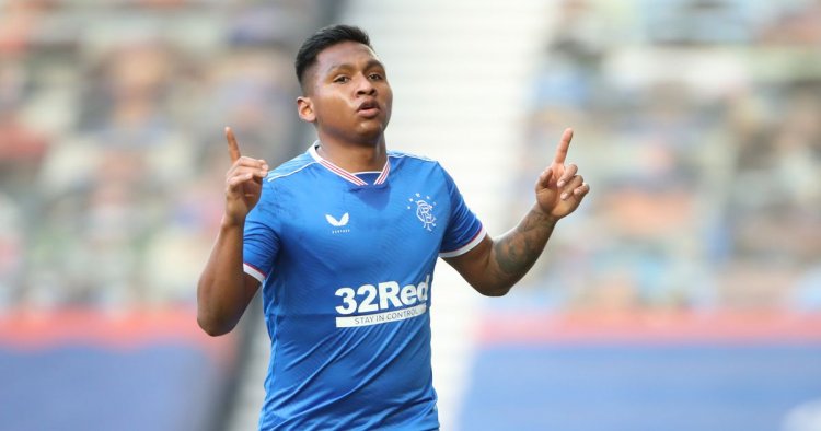 Pic of Morelos' dad sends Rangers fans into meltdown in excellent Twitter thread