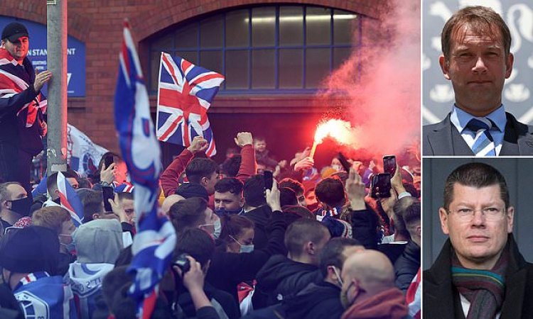 Scottish football chiefs 'attend CRISIS talks with government'