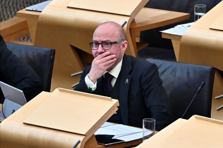 Rangers fans slam lesser known Scottish politician for footballing shutdown rant