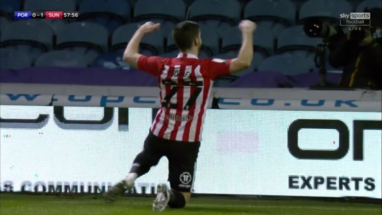 Jones doubles Sunderland's lead