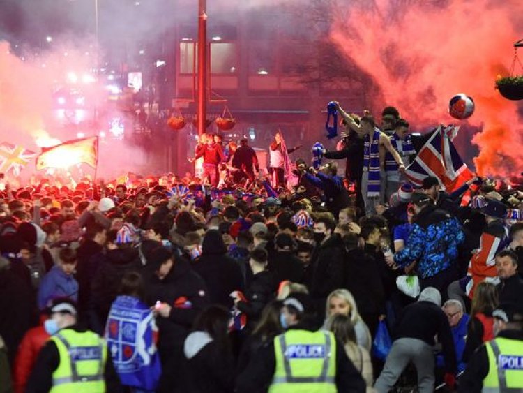 Steven Gerrard asks Rangers fans not to follow team to Celtic for derby