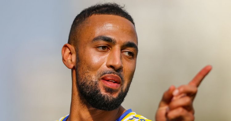 Leeds United morning headlines as Roofe says ex-side still get him 'up and down'