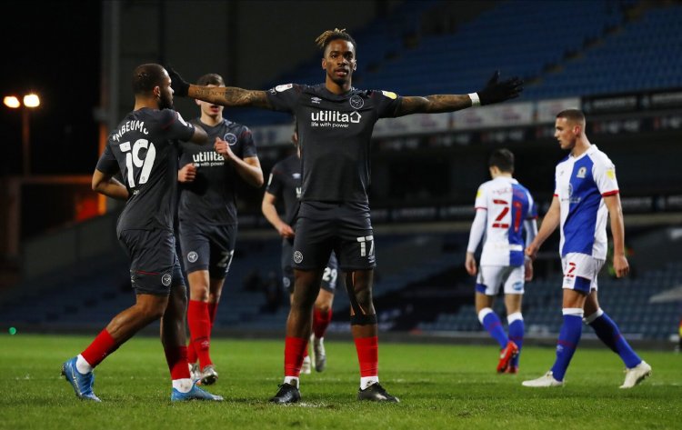 Is this Leeds’ new Kemar Roofe?