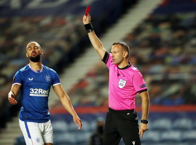 Jason Cundy slams Rangers’ Kemar Roofe