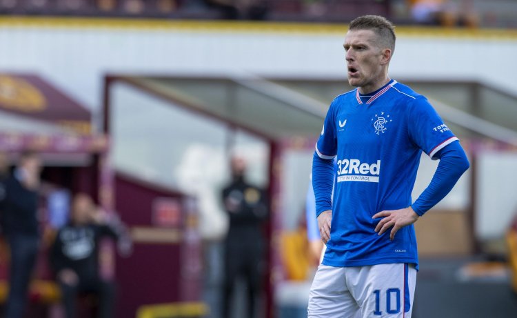 Steven Davis can't wait for next season as Rangers midfielder signs contract extension