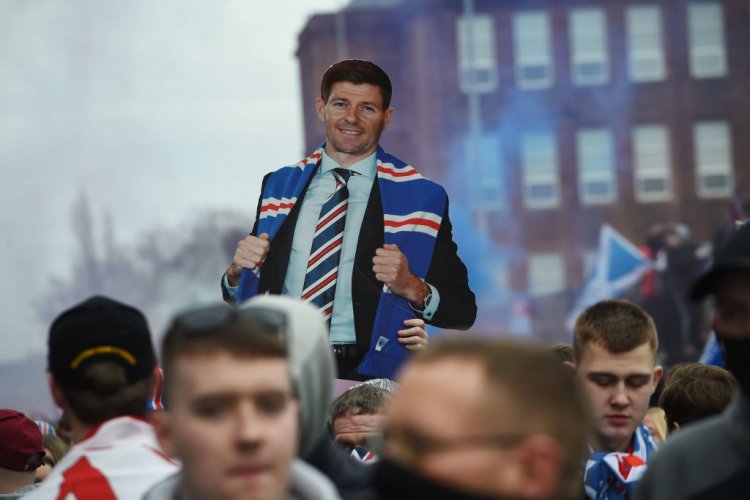 Tottenham fans dismiss speculation linking Steven Gerrard as Jose Mourinho replacement