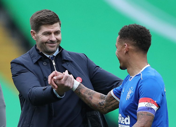 Gerrard waxes lyrical about Rangers star who's an 'example to everyone at the club' | Rangers News
