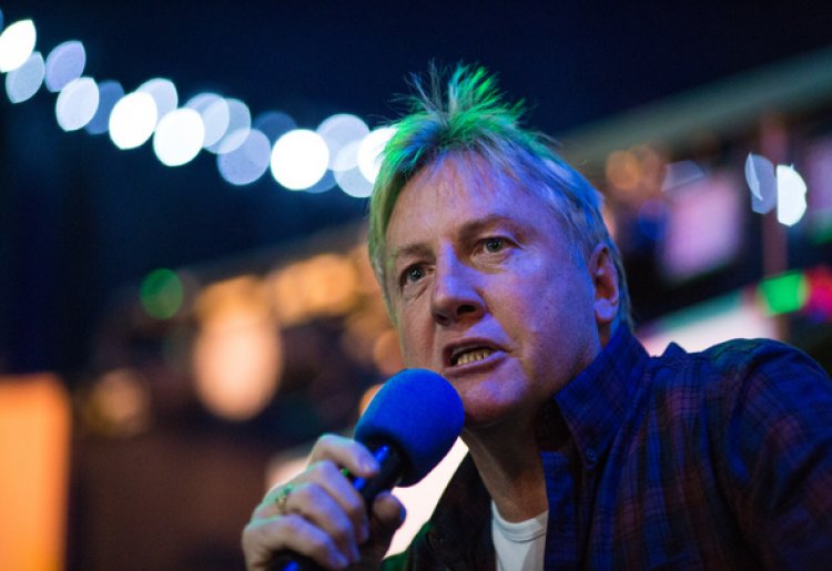 Rangers news: McAvennie in Twitter spat with Gers fan over Celtic