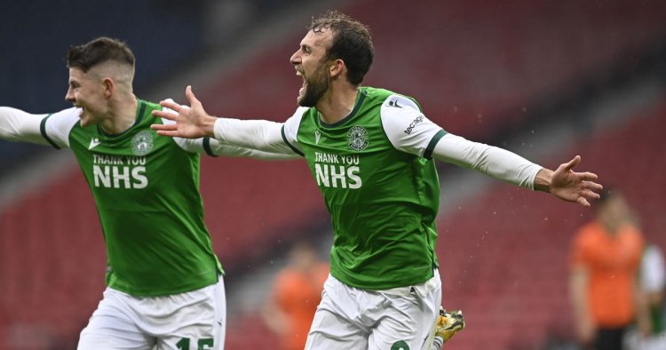 Hibs are the unofficial champions but just don't go greeting about it - McManus
