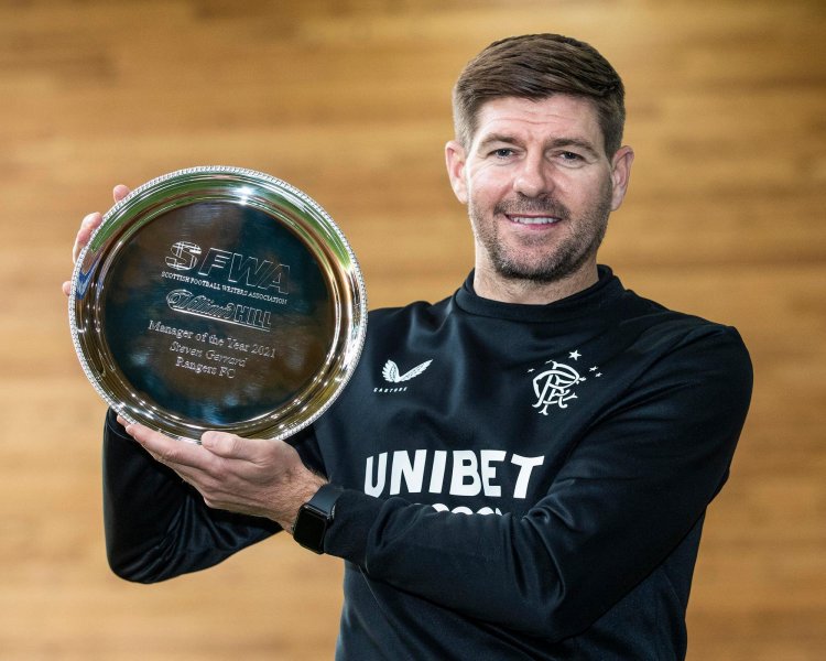 Steven Gerrard reveals secret Sir Alex Ferguson advice on Rangers job and 'parked rivalry' as he is named SFWA Manager of the Year