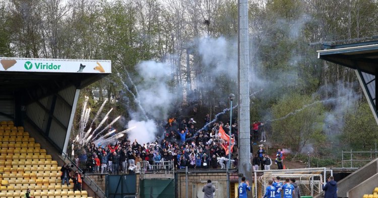 Rangers fans fireworks title celebration in Livingston clash