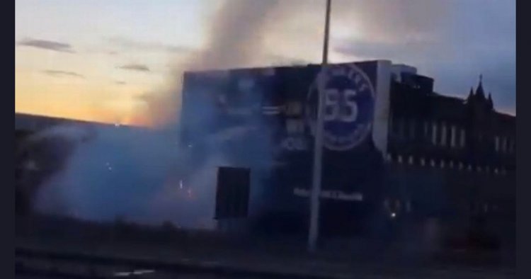 Kemar Roofe and Gers players film fans welcoming team bus with firework display