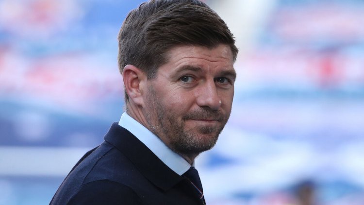 Steven Gerrard lands SPFL manager of the year award