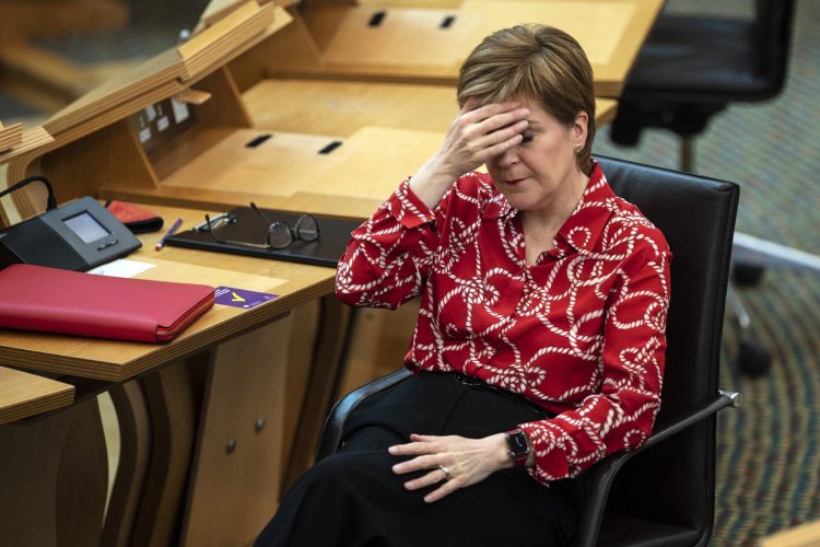 Nicola Sturgeon 'utterly disgusted' by 'selfish', 'thuggish minority' of Rangers fans