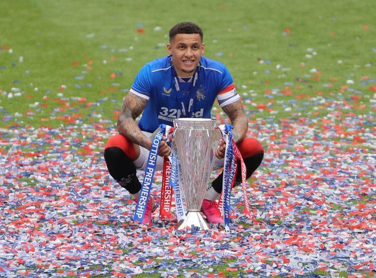 Tav has another trophy to take to bed tonight!