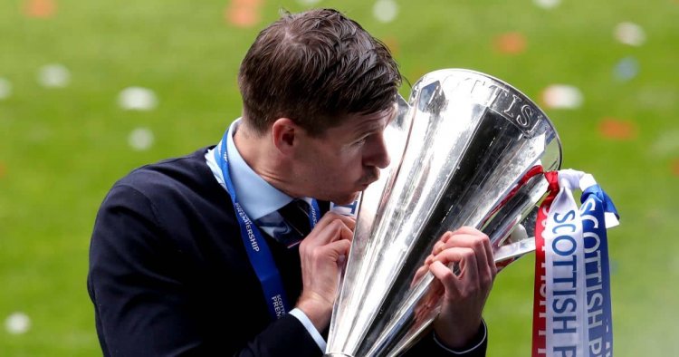 Crouch reveals Tottenham offer for Gerrard as manager chances rated